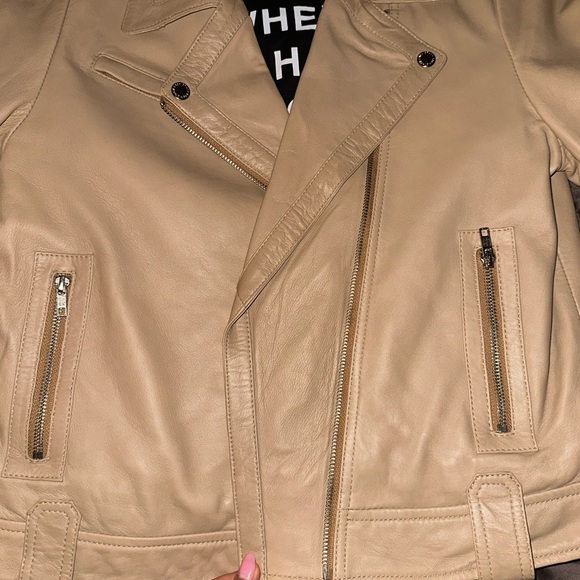 Each other real leather  Jacket - Picture 7 of 10